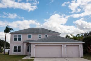 5014 Strada Dr, Winter Haven, FL 33880, Sold 02/15/22