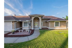 2504 Whisper Ln, Valrico, FL 33594, Sold 02/28/22