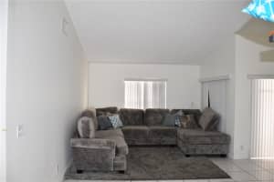 291 SW 100th Ave, Pembroke Pines, FL 33025, Sold 03/30/22