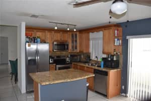 291 SW 100th Ave, Pembroke Pines, FL 33025, Sold 03/30/22