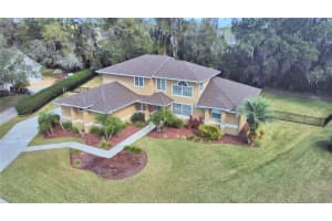 804 Whitestone Ct, Lakeland, FL 33803, Sold 03/22/22