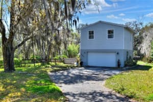 6826 Fox Chase Dr, Lakeland, FL 33810, Sold 06/27/22