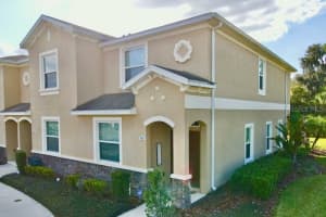 1902 Greenwood Valley Dr, Plant City, FL 33563, Sold 03/31/22
