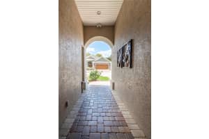 8196 Lake James Dr, Lakeland, FL 33810, Sold 04/29/22