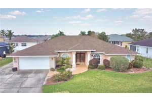 315 Lanceolate Dr, Winter Haven, FL 33880, Sold 04/01/22