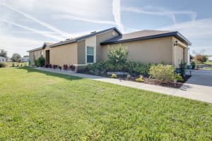 405 Kensington View Dr, Winter Haven, FL 33880, Sold 03/30/22