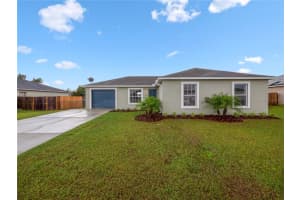 363 Lake Eloise Pointe Dr, Winter Haven, FL 33880, Sold 03/31/22