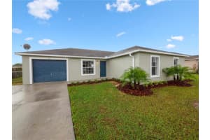 363 Lake Eloise Pointe Dr, Winter Haven, FL 33880, Sold 03/31/22