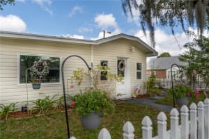 314 Orange St, Auburndale, FL 33823, Sold 05/16/22