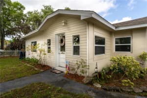 314 Orange St, Auburndale, FL 33823, Sold 05/16/22