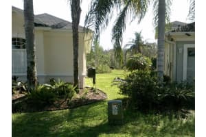 2927 MARBLE CREST DR, LAND O LAKES, FL 34638 Sold 08/19/22