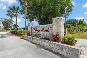 471 Village Cir SW, Winter Haven, FL 33880, Sold 05/31/22