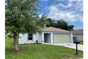 415 Lake Eloise Pointe Blvd, Winter Haven, FL 33880, Sold 04/28/22