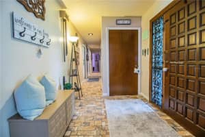 6006 GREENLEAF CIR, WINTER HAVEN, FL 33884 Sold 07/07/22