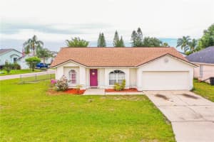 430 St Anns Dr, Winter Haven, FL 33884, Sold 05/13/22