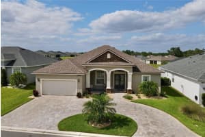 3249 PEARLY DR, LAKELAND, FL 33812 Sold 07/19/22