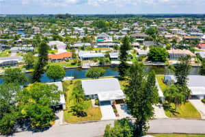 4803 Mt Vernon Dr, Bradenton, FL 34210, Sold 06/16/22