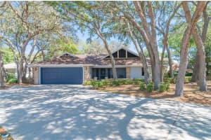 1704 SIR GEORGES TRL, LAKELAND, FL 33809 Sold 09/07/22