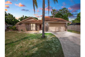 352 N FORK PL, LAKELAND, FL 33809 Sold 07/12/22