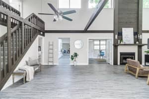 2305 FLAMING ARROW DR, LAKELAND, FL 33813 Sold 07/07/22