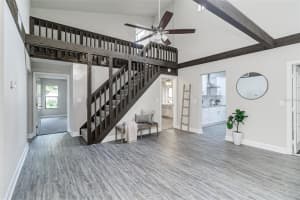 2305 FLAMING ARROW DR, LAKELAND, FL 33813 Sold 07/07/22