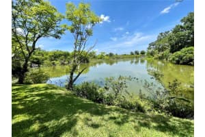 1954 DEERFIELD DR, LAKELAND, FL 33813 Sold 08/12/22