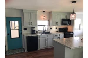 511 Lazy Lake Dr E, Lakeland, FL 33801, Sold 06/15/22
