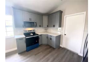 121 Robbins Rest Ct, Davenport, FL 33896, Sold 06/17/22