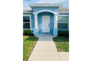 1633 SADDLEHORN DR, LAKELAND, FL 33810 Sold 07/27/22