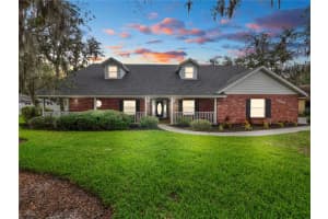 1820 LADY BOWERS TRL, LAKELAND, FL 33809 Sold 10/26/22