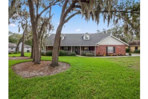 1820 LADY BOWERS TRL, LAKELAND, FL 33809 Sold 10/26/22