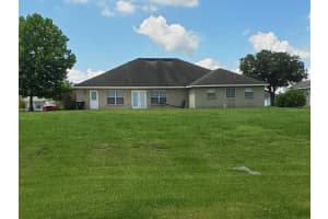 2040 FARRINGTON DR, LAKELAND, FL 33809 Sold 08/19/22