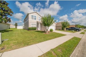 8266 PEAK AVE, LAKELAND, FL 33810 Sold 07/26/22