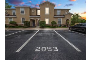 2053 GREENWOOD VALLEY DR, PLANT CITY, FL 33563 Sold 10/11/22