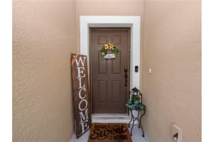 2053 GREENWOOD VALLEY DR, PLANT CITY, FL 33563 Sold 10/11/22