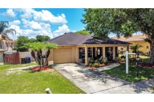 251 DIAMOND RIDGE BLVD, AUBURNDALE, FL 33823 Sold 07/17/22