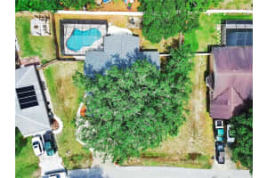 1644 BOWMANS TRL, LAKELAND, FL 33809 Sold 07/15/22