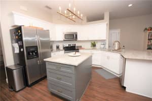 6322 SILVER LEAF LN, LAKELAND, FL 33813 Sold 07/11/22