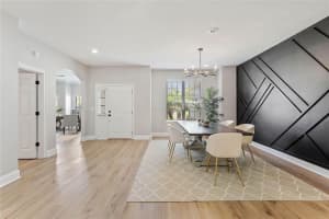 985 SUMMERFIELD DR, LAKELAND, FL 33803 Sold 10/07/22
