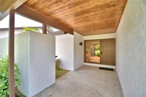 28 HUNTLEY CT, HAINES CITY, FL 33844 Sold 09/01/22