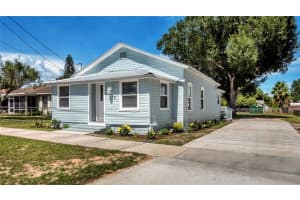 319 OAK ST, AUBURNDALE, FL 33823 Sold 08/15/22