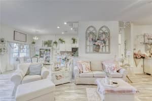 2379 SALZBURG LOOP, WINTER HAVEN, FL 33884 Sold 08/12/22