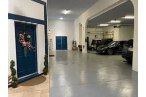 348 CRUISERS DR, POLK CITY, FL 33868 Sold 10/03/22