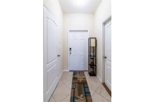 6401 TORRINGTON CIR, LAKELAND, FL 33811 Sold 10/03/22