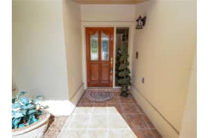 279 KERRY CT, ALTAMONTE SPRINGS, FL 32714 Sold 08/11/22