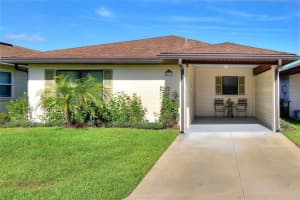 676 LAKE CAROLYN CIR, LAKELAND, FL 33813 Sold 08/17/22