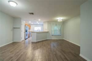 2523 OLEANDER LAKES DR, BRANDON, FL 33511 Sold 08/26/22