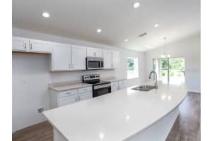 9209 SE 48TH TER, OCALA, FL 34480 Sold 06/05/23