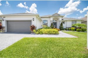 3087 PEARLY DR, LAKELAND, FL 33812 Sold 11/10/22