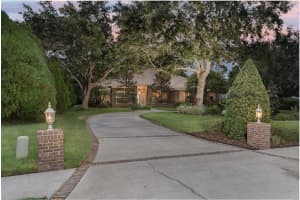825 WHITESTONE CT, LAKELAND, FL 33803 Sold 08/29/22